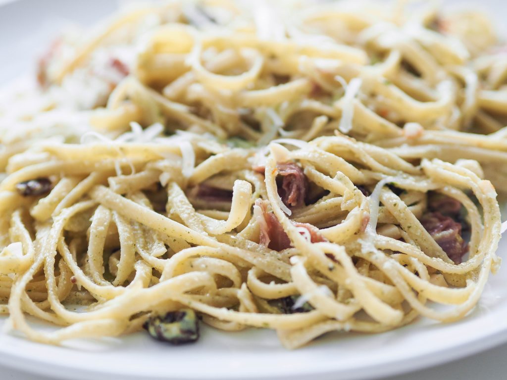 close-up mint pesto pasta