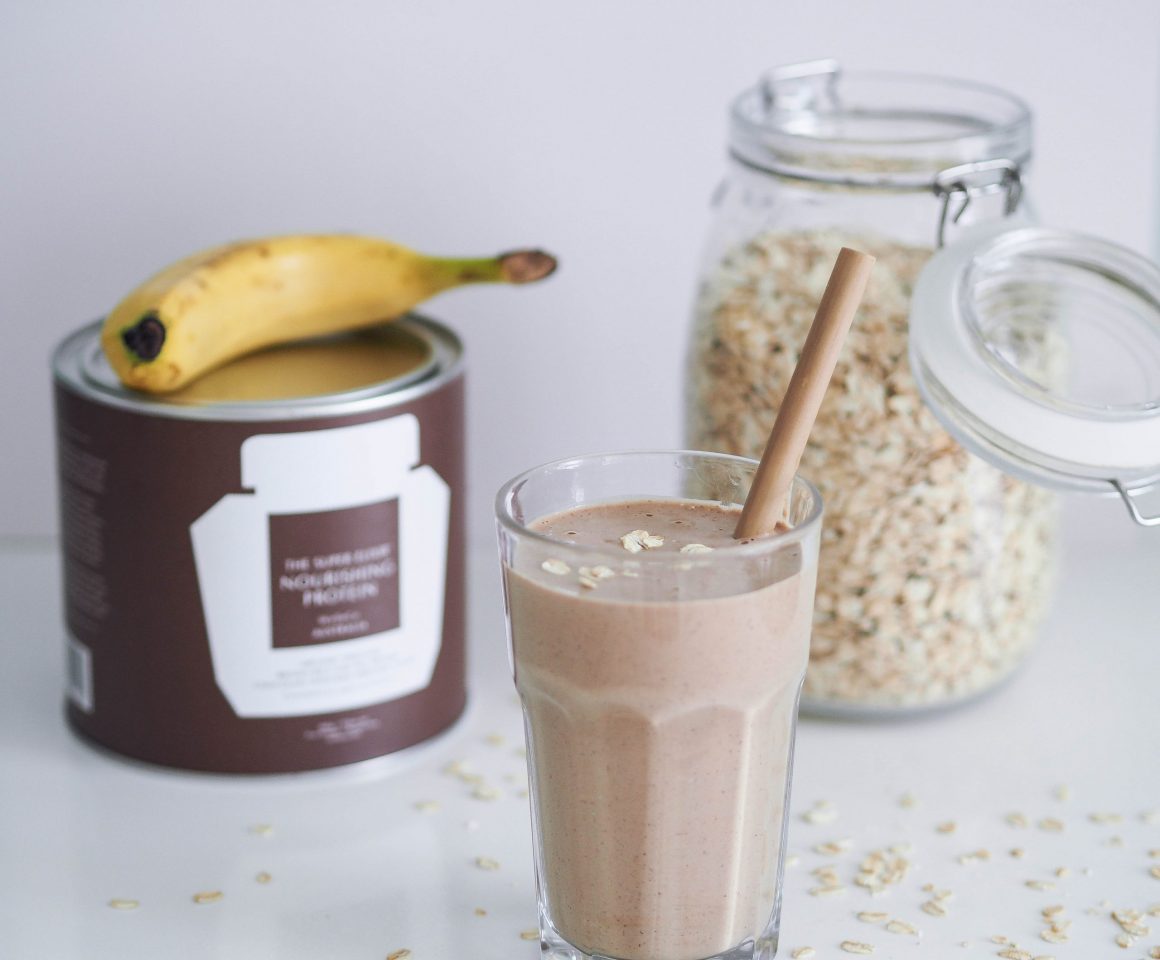 Favorite quick and healthy breakfast: chocolate protein smoothie